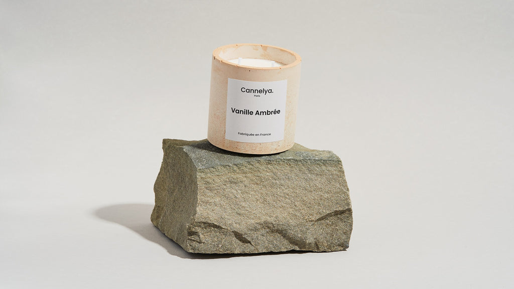 Amber Vanilla Scented Candle - Havana Ochre Pot