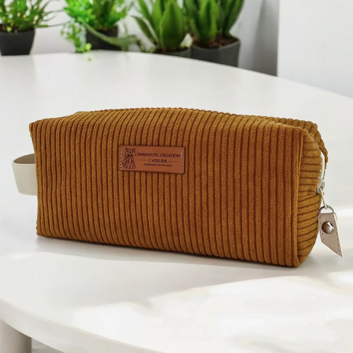 Toiletry Bag - Medium Size - Camel