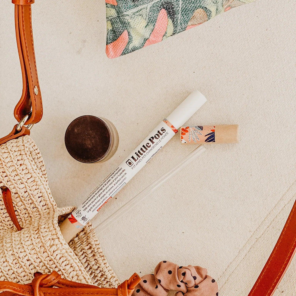 Set of 4 recycled glass straws