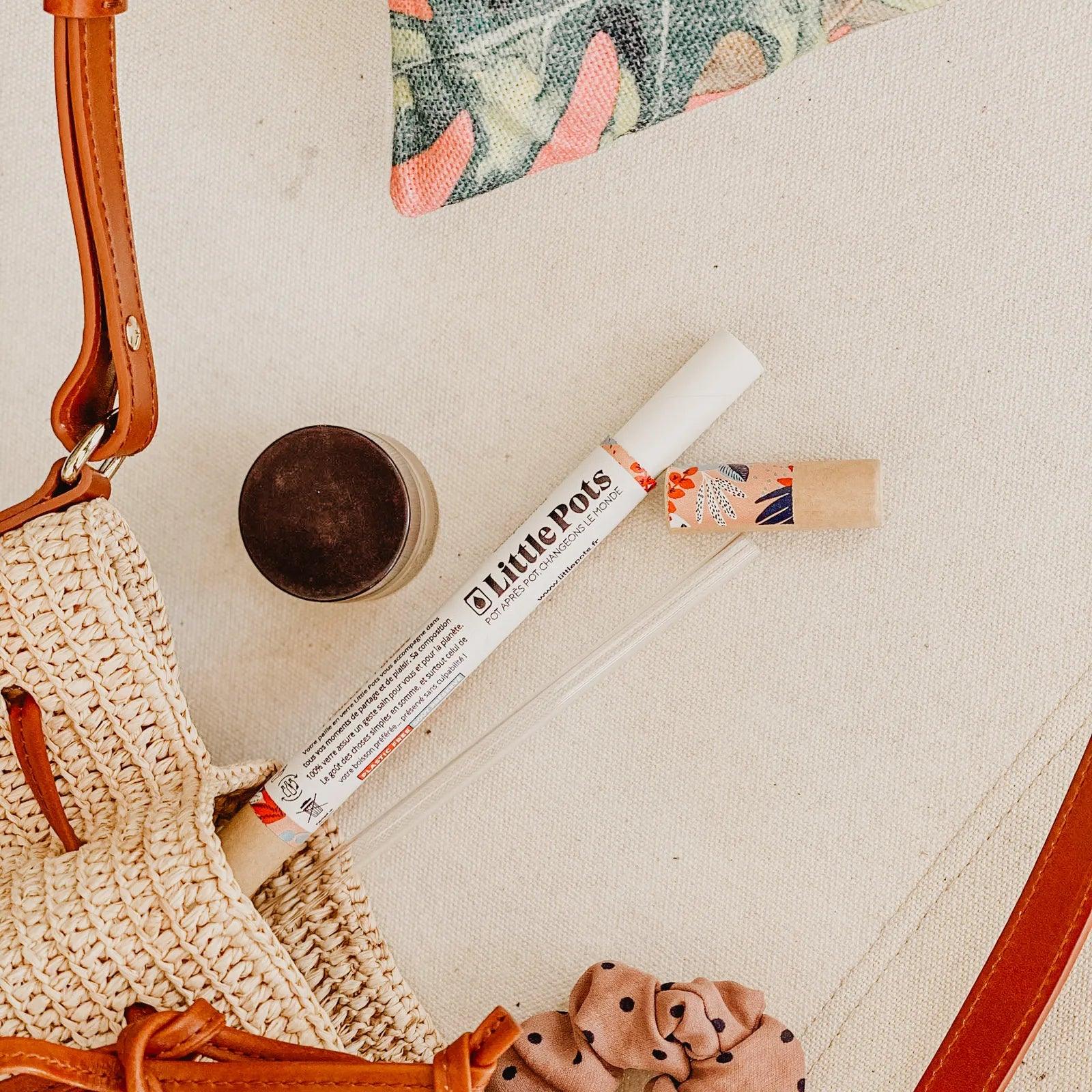 Set of 4 recycled glass straws