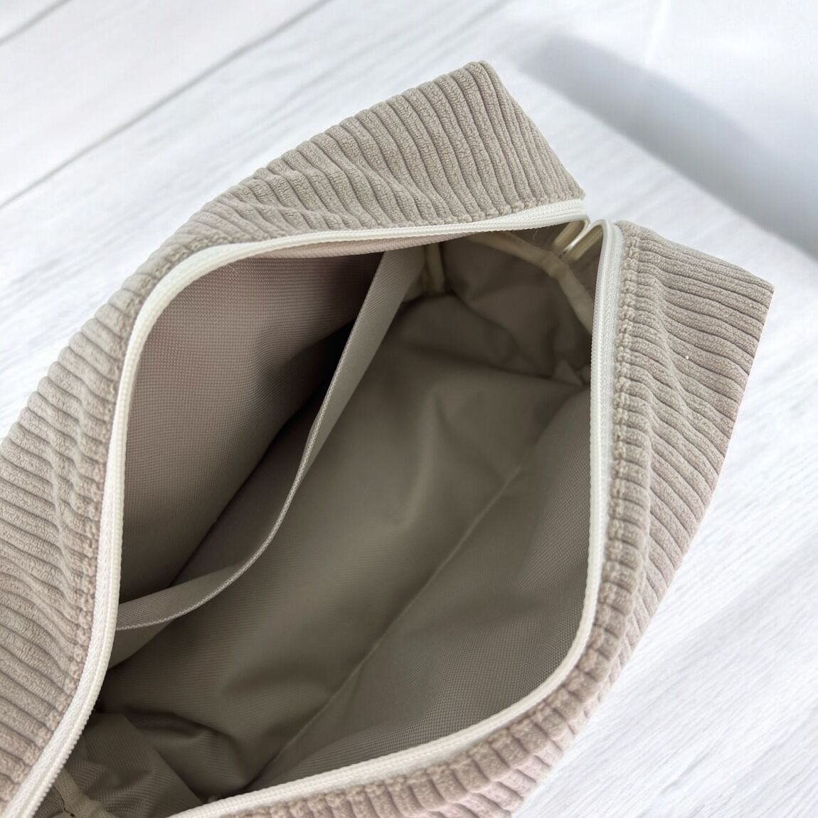XL Toiletry Bag - Beige Corduroy